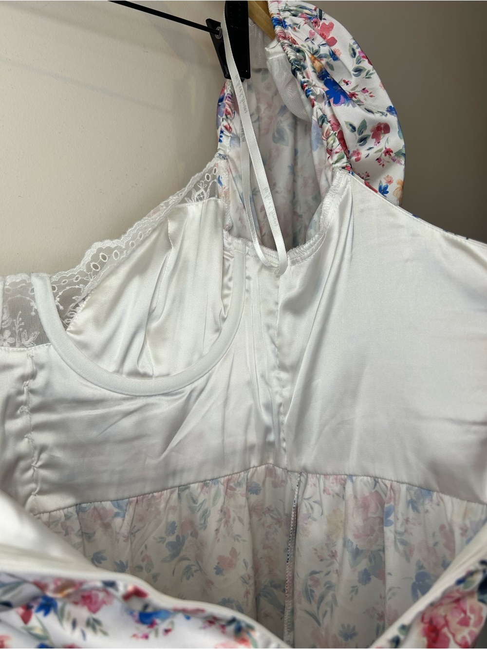For Love & Lemons Juliet Floral Mini Dress Puff Sleeved Size Medium - Picture 10 of 11